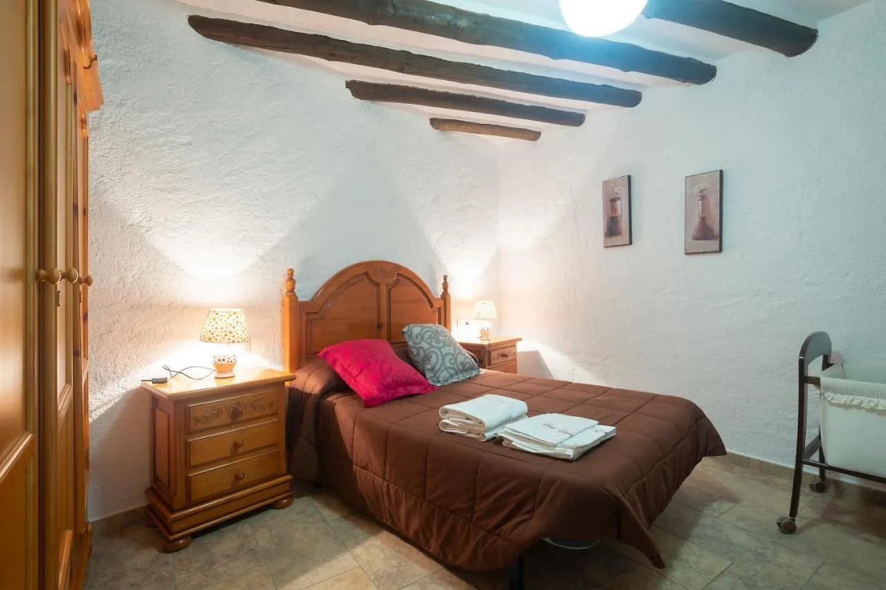 Villa Charming House In Cadiar With View